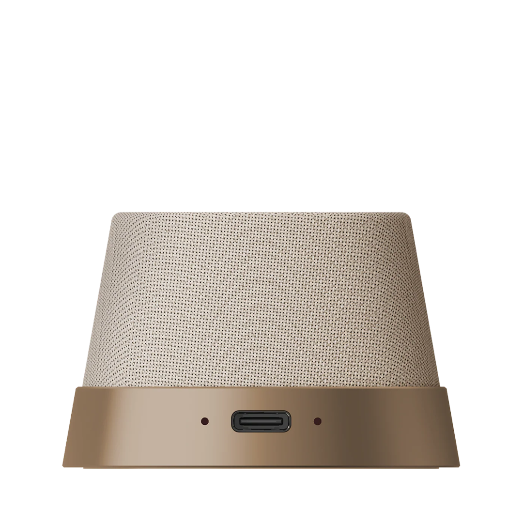 Momax Vibe GO Magnetic Wireless Speaker 2-IN-1 Sandstone(DESERT TITANIUM) Momax Vibe GO Magnetic Wireless Speaker 2-IN-1 Sandstone(DESERT TITANIUM)